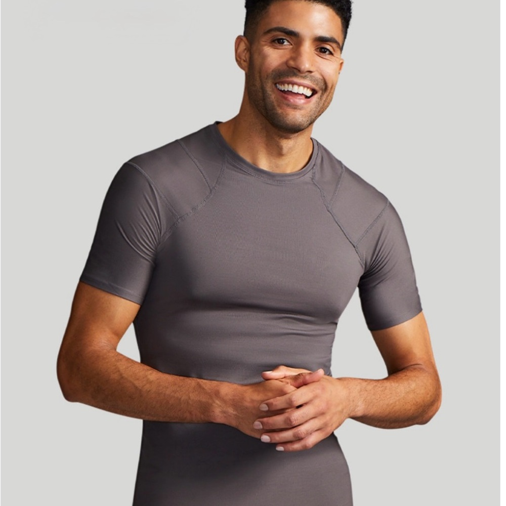 Tommy Copper Shoulder Support Compression Top, S - image 1